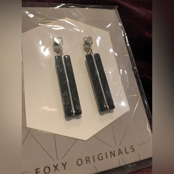 Foxy Originals Earrings - Picture 2 of 3